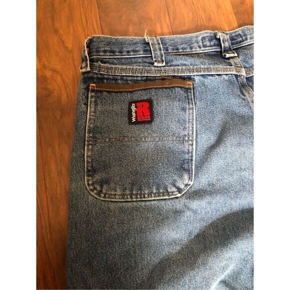 Wrangler Riggs Workwear durashield Carpenter Jeans Mens 49 x 34 Pants distressed - Picture 6 of 12